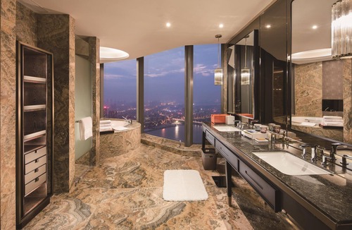 Taijiang District Hotel | Hilton Fuzhou