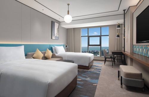 Yima Subdistrict Hotel | Hilton Garden Inn Beihai Railway Station