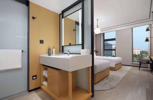 Fengtai Hotel | Hilton Garden Inn Beijing Huaxiang Tiantan Hospital