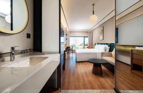 Xuanwu Hotel | Hilton Garden Inn Beijing West Railway Station
