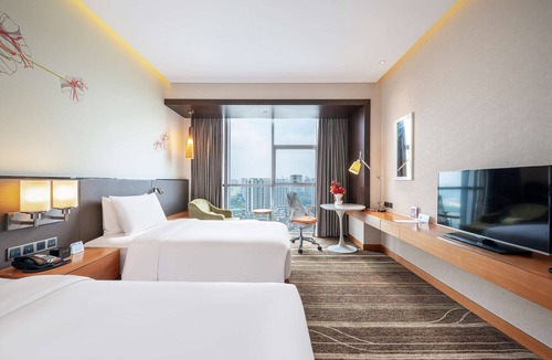 Shuangliu District Hotel | Hilton Garden Inn Chengdu Huayang