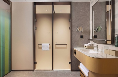 Jinghe County Hotel | Hilton Garden Inn Jinghe County