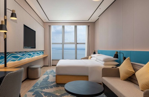 Danzhou Hotel | Hilton Garden Inn Danzhou Yangpu