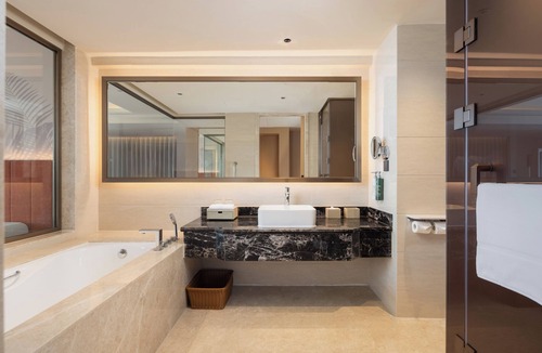 Houjie Hotel | Hilton Garden Inn Dongguan Wanjiang Jiangjing Road