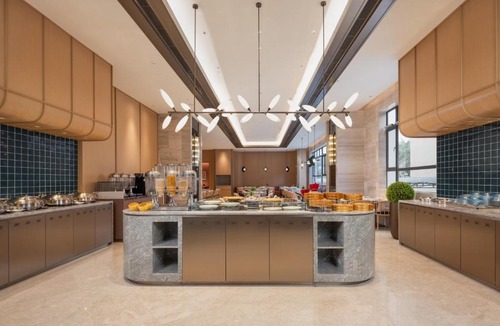 Dongguan City Center Hotel | Hilton Garden Inn Dongguan Wanjiang Jiangjing Road