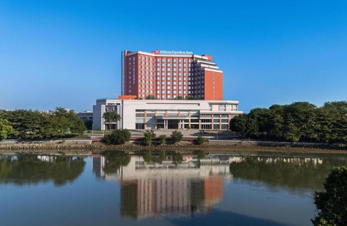 Dongguan City Center Hotel | Hilton Garden Inn Dongguan Wanjiang Jiangjing Road