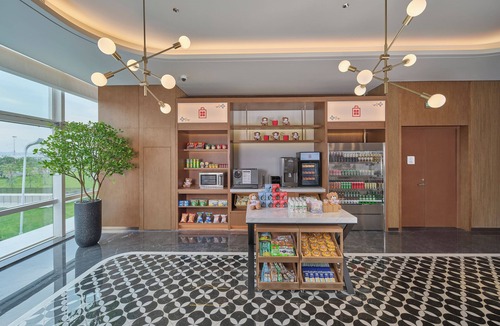 Nanhai Hotel | Hilton Garden Inn Guangzhou Baiyun Airport Terminal 3