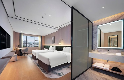 Diecai Hotel | Hilton Garden Inn Guilin Diecai Li River