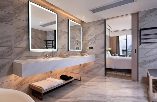 Diecai Hotel | Hilton Garden Inn Guilin Diecai Li River
