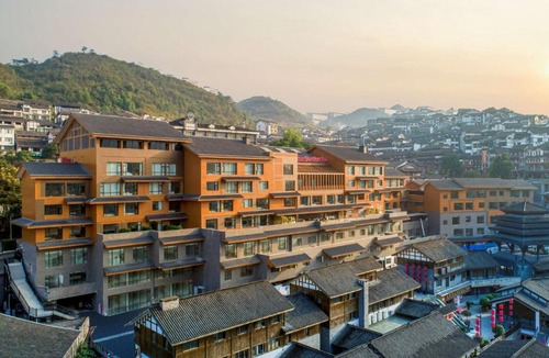 Renhuai Hotel | Hilton Garden Inn Guizhou Maotai Town