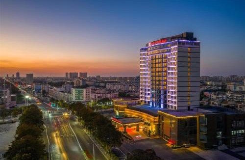 Jinhu County Hotel | Hilton Garden Inn Huai'An Jinhu