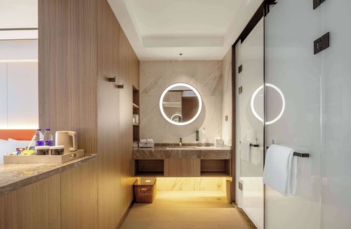 Xiaoniaotiantang Hotel | Hilton Garden Inn Jiangmen Xinhui