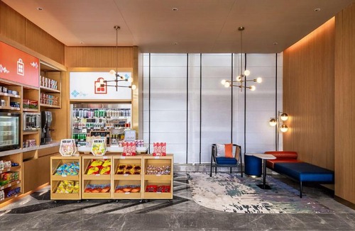 Xishan Hotel | Hilton Garden Inn Kunming Dianchi