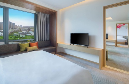 Qidong Hotel | Hilton Garden Inn Qidong