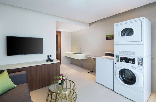 Qidong Hotel | Hilton Garden Inn Qidong
