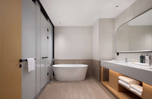 Donggang District Hotel | Hilton Garden Inn Rizhao High-Tech Zone