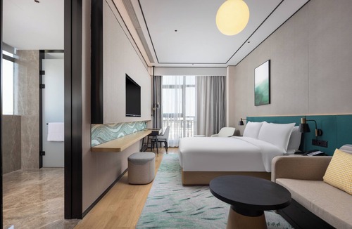 Pudong Hotel | Hilton Garden Inn Shanghai High-Speed East Railway Station