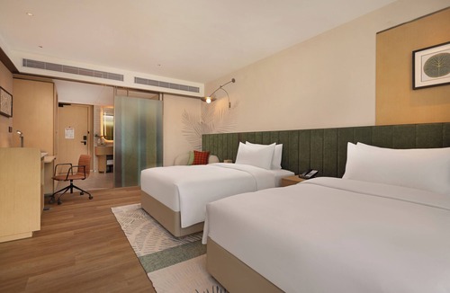 Wujiang District Hotel | Hilton Garden Inn Shaoguan Furong New Town