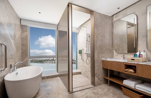 Jiujiang District Hotel | Hilton Garden Inn Wuhu Economic Tech Zone