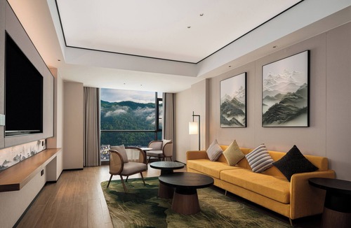Wulingyuan Hotel | Hilton Garden Inn Zhangjiajie Wulingyuan