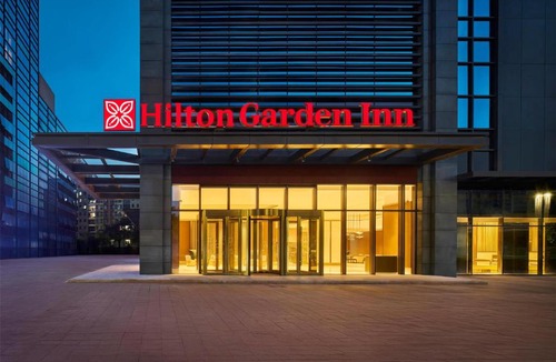 Dongqu Subdistrict Hotel | Hilton Garden Inn Zhongshan South