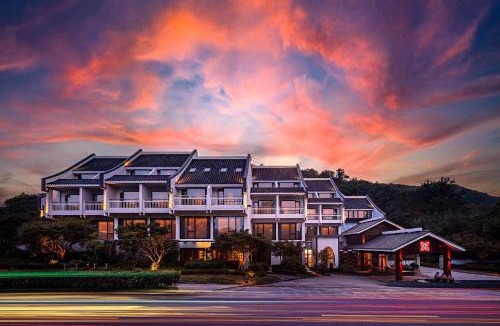 Putuo Hotel | Hilton Garden Inn Zhoushan Mount Putuo