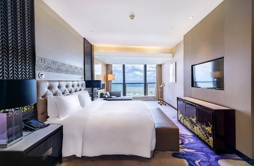 Long Hua Hotel | Hilton Haikou