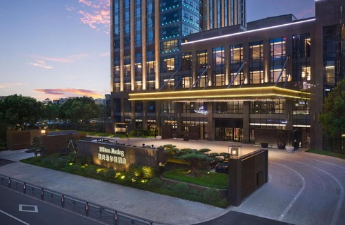 Nanhu Qu Hotel | Hilton Jiaxing