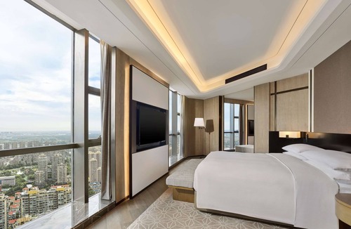 Nanhu Qu Hotel | Hilton Jiaxing