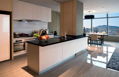 Shizhong Hotel | Hilton Jinan South Hotel & Residences