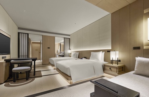 Yu Hua Tai Resort | Hilton Nanjing Niushoushan