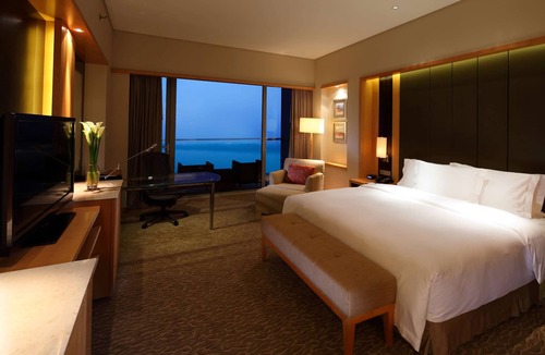 Jian Ye Hotel | Hilton Nanjing Riverside