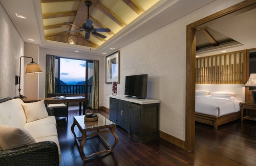 Baxiandong Resort | Hilton Sanqingshan Resort