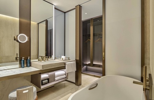 Pudong Hotel | Hilton Shanghai Zhangjiang Science City