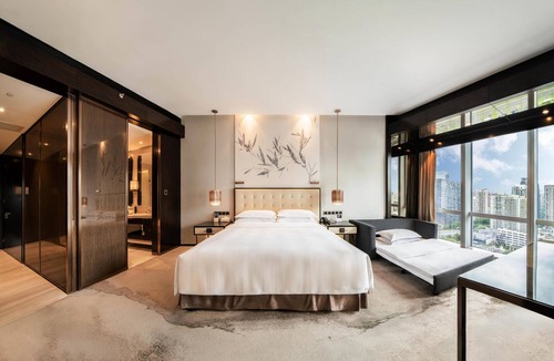 Futian CBD Hotel | Hilton Shenzhen Futian