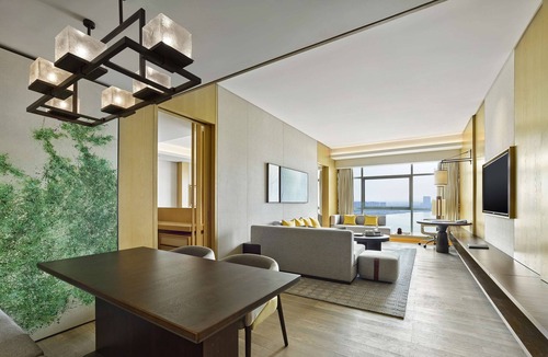 Wuzhong Hotel | Hilton Suzhou Yinshan Lake