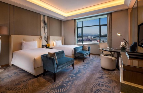 Urumqi Resort | Hilton Urumqi