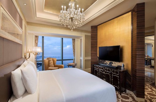 Zhifu Hotel | Hilton Yantai