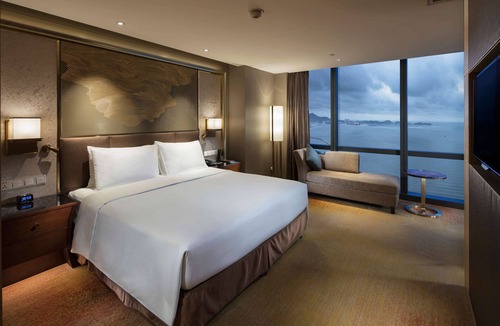 Zhifu Hotel | Hilton Yantai