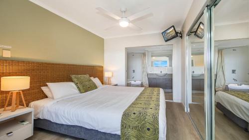 Ettalong Beach House | Hinterland Luxury - 1 Bedroom Hinterland View Apt