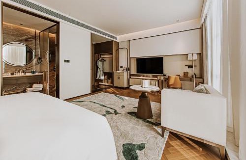 Hohhot Hotel | Hohhot East Railway Station Kaiyuan Mingting Hotel