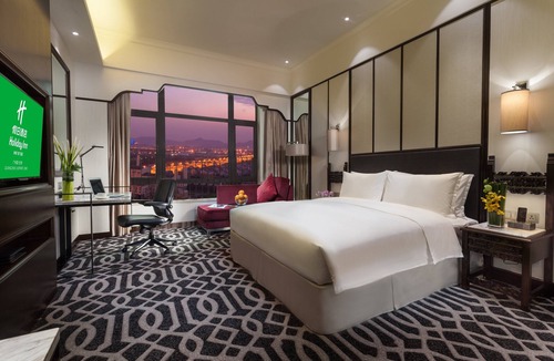 Huadu Hotel | Holiday Inn Airport Guangzhou by IHG
