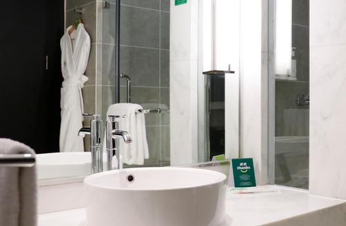 Wangjing Hotel | Holiday Inn Beijing Focus Square by IHG