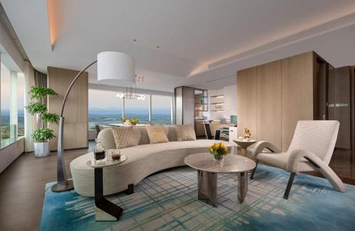 Jianyang Hotel | Holiday Inn Chengdu East by IHG
