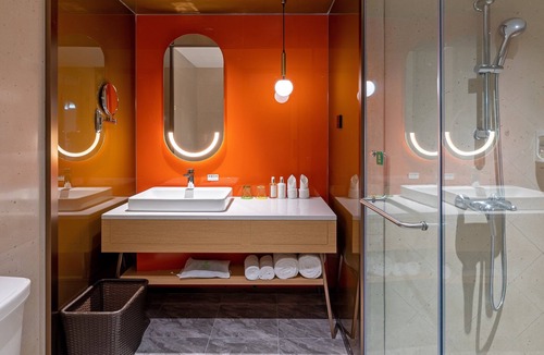 Chongqing Hotel | Holiday Inn Chongqing Guanyinqiao by IHG