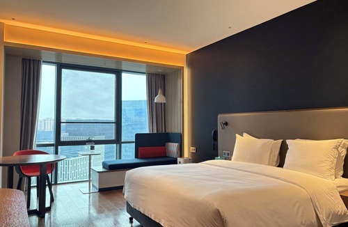 Yizhuang Hotel | Holiday Inn Express Beijing Yizhuang Tongminghu by IHG