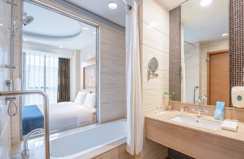Wangjing Hotel | Holiday Inn Express Beijing Wangjing Center by IHG