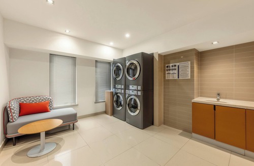 Chaoyang Hotel | Holiday Inn Express Beijing Airport Zone by IHG