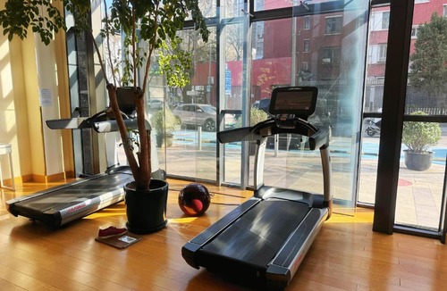 Downtown Beijing Hotel | Holiday Inn Express Beijing Dongzhimen by IHG