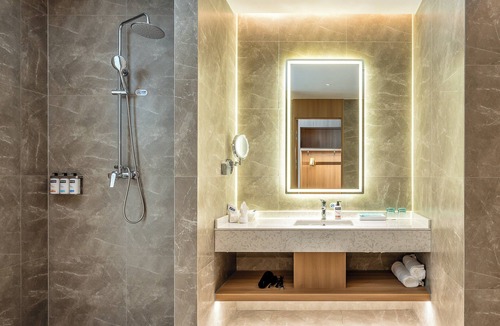 Bincheng District Hotel | Holiday Inn Express Binzhou City Center by IHG
